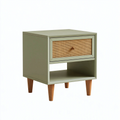 Comodino 45 x 40 x 60 cm in legno verde salvia con cassetto in rattan - stile retrò